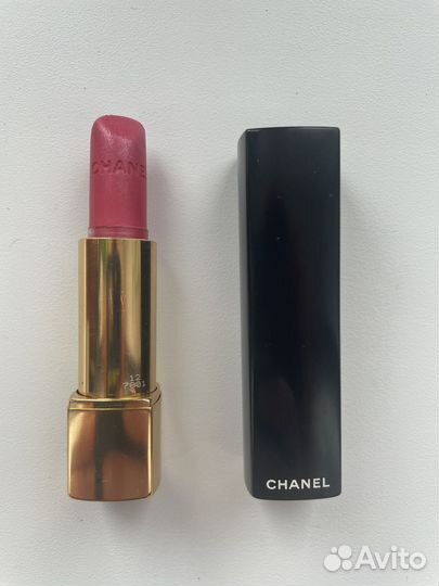 Помада Chanel Rouge Allure