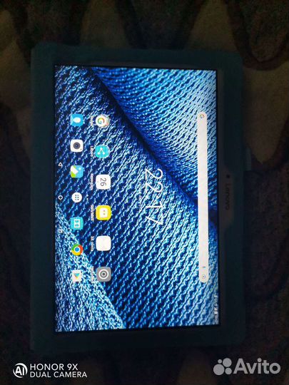 Планшет lenovo