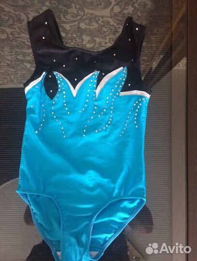 Продам спортивный купальник для девочки