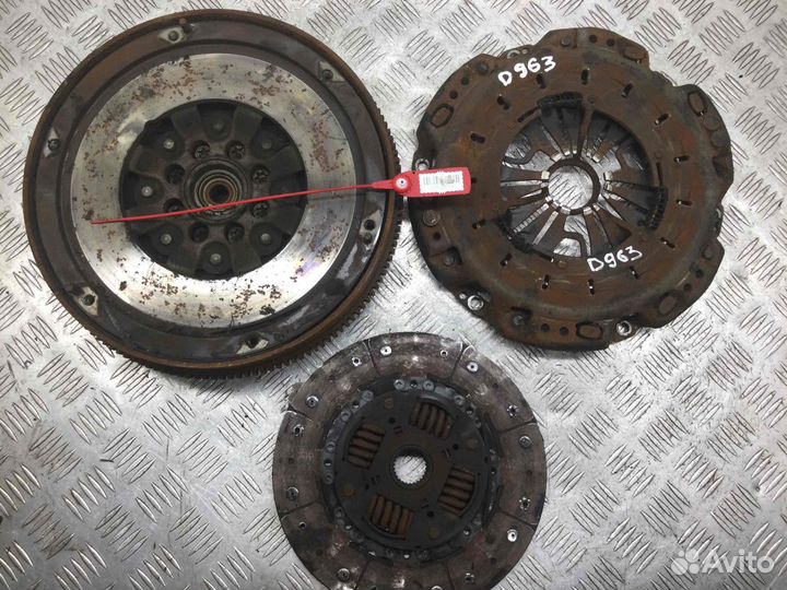 Маховик Mercedes Vito (Viano) A6460300805; A646030