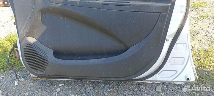 Дверь Geely MK / Cross серебристая