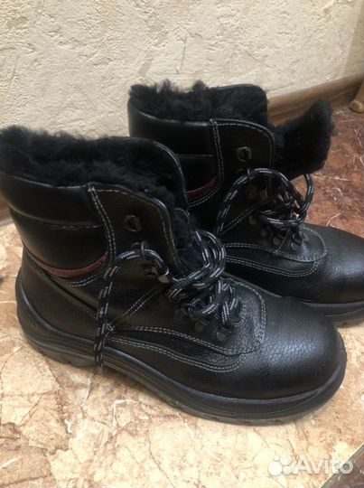 Ботинки кожаные 41 размер
