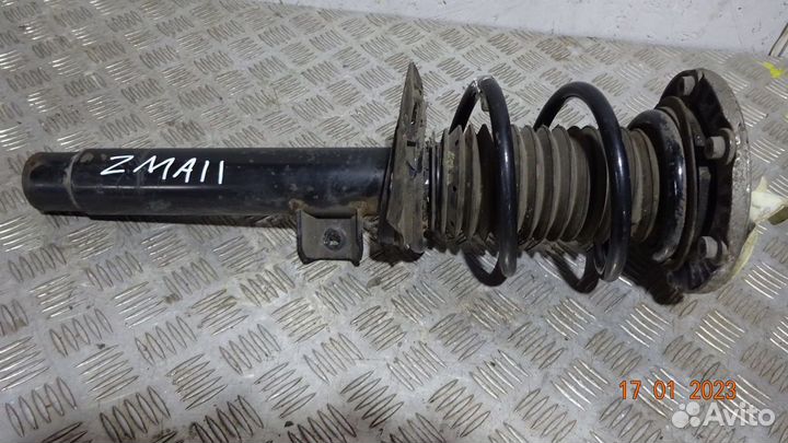 Стойка передняя BMW бмв F20 Ф20