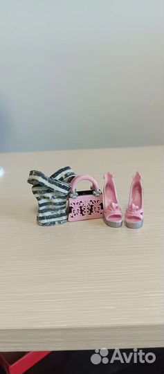 Монстер хай одежда Рошель