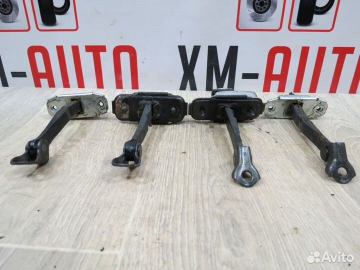 Ограничитель двери Kia Ceed 2 JD