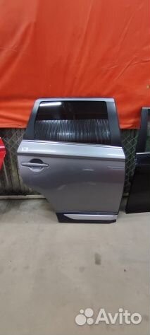 Mitsubishi Outlander 3 задняя правая дверь оригина