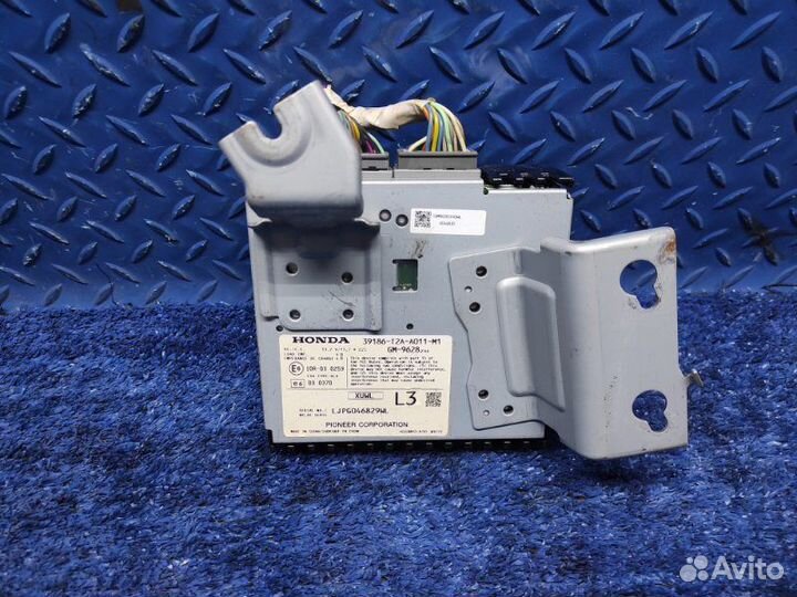 Усилитель звука Honda Accord 9