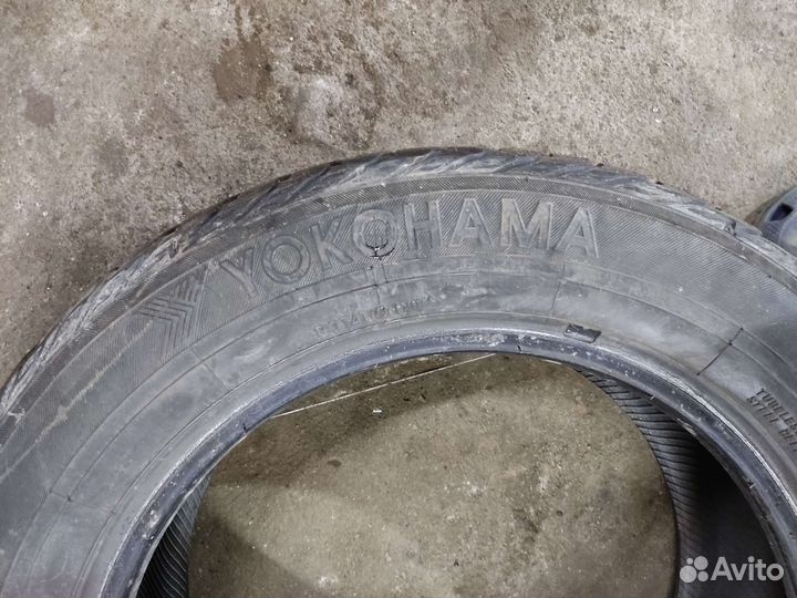 Yokohama Ice Guard Studless IG50 2.25/9 R10