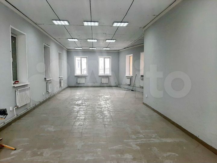 Свободного назначения, 100 м²
