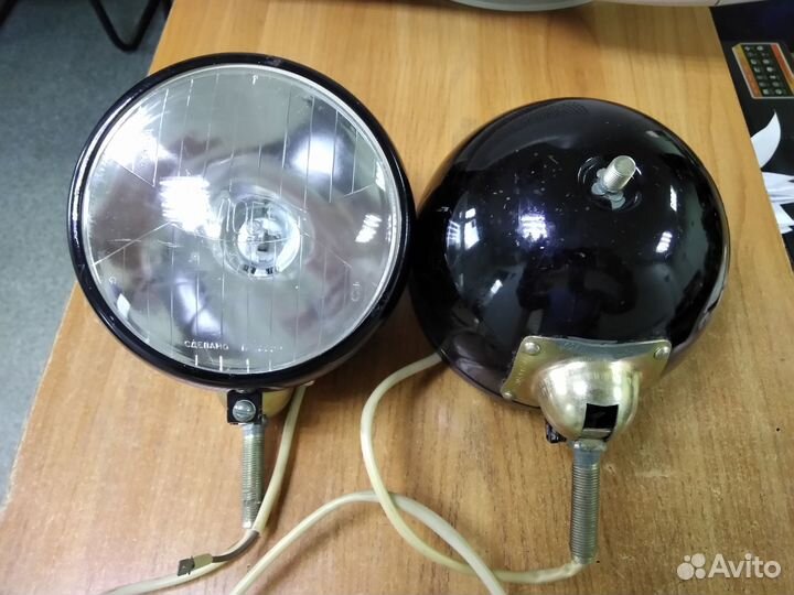 Фара на трактор, УАЗ, искатель. СССР, новая с гало
