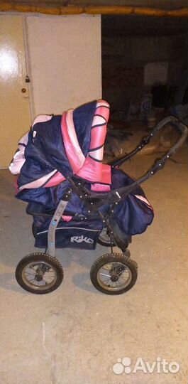 Прогулочная коляска детская