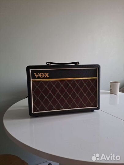 Vox pathfinder 10