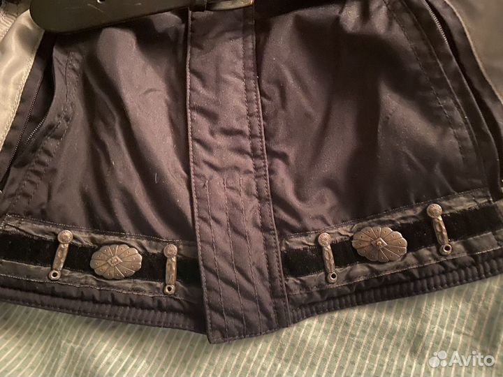 Куртка женская Hell Is For Heroes /Италия