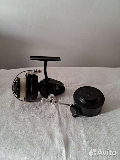 Катушка спиннинговая
