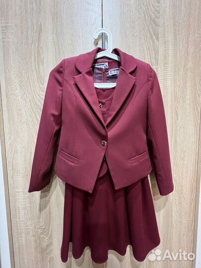 Школьная форма для девочки 1-4 класс