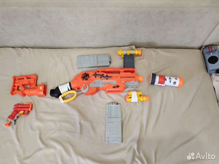 Nerf zombie strike scravenger