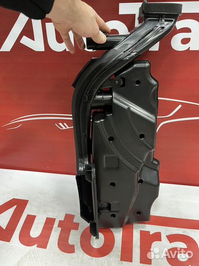 Патрубок воздушного фильтра Toyota Camry v70,75