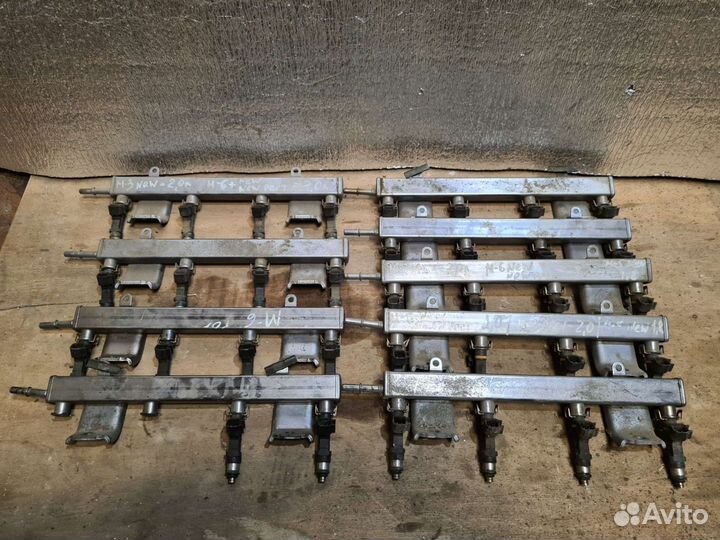 Топливная рампа с форсунками Mazda 3 6 GH 2.0