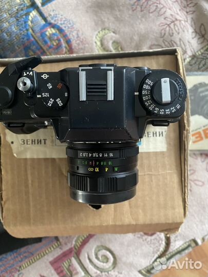 Пленочный фотоаппарат зенит 122