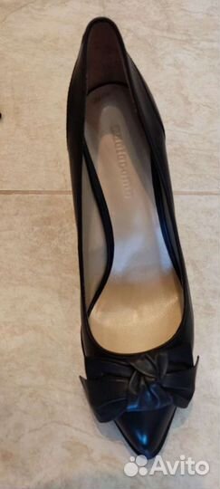 Туфли женские 39 размер натуральная кожа новые