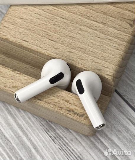 AirPods 3