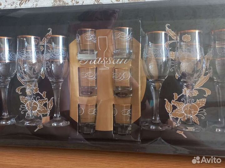 Набор бокалов и рюмок новый