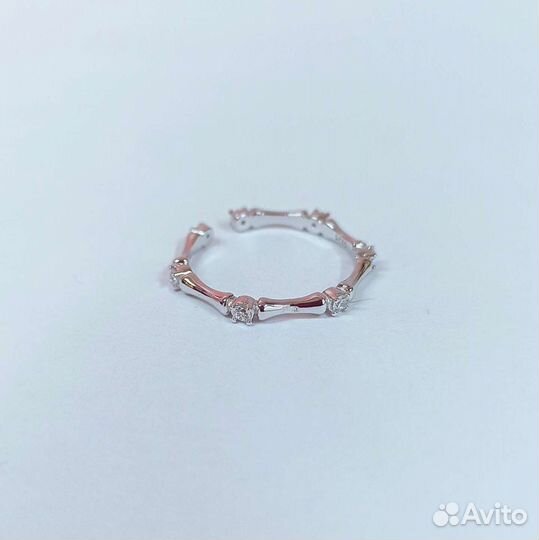 Серебряное кольцо женское