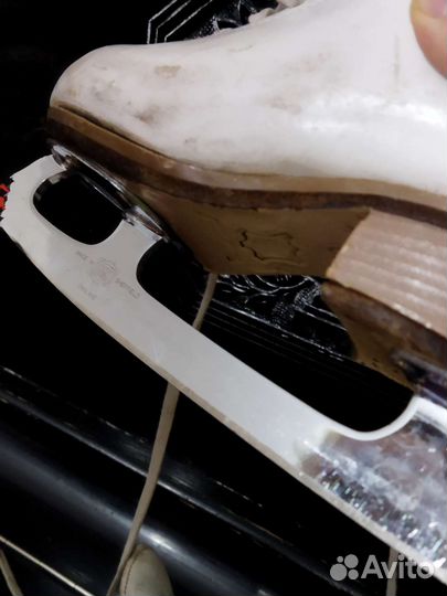 Фигурные коньки risport 210