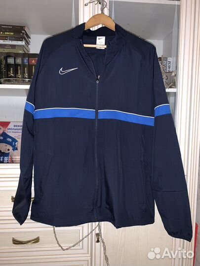 Ветровка футбольная Nike