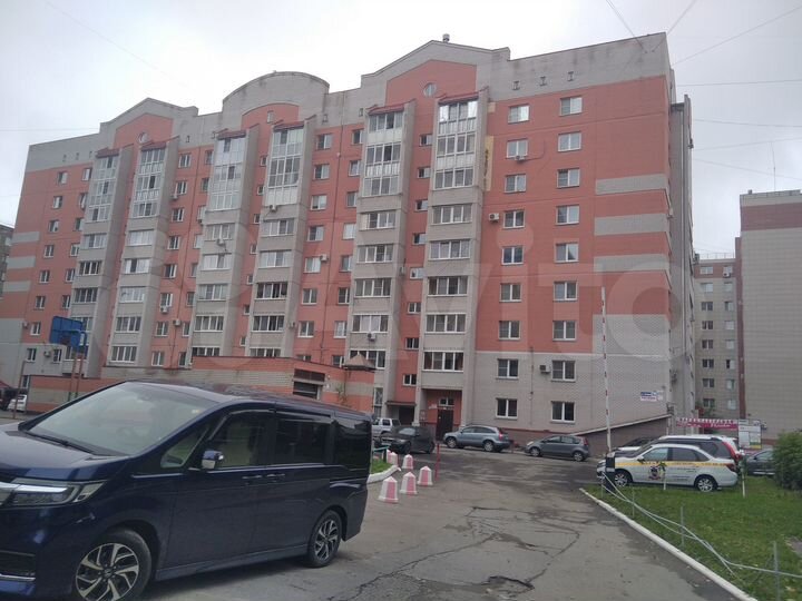 2-к. квартира, 73,6 м², 1/9 эт.