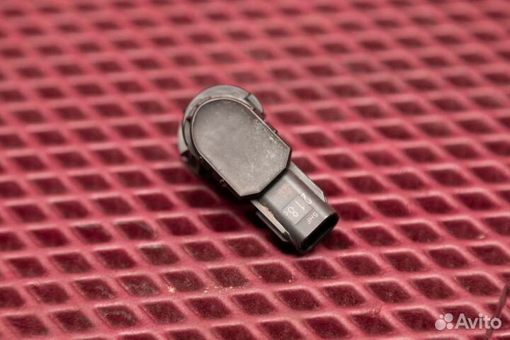 Датчик парковки Toyota Land Cruiser 200 1VD 2015