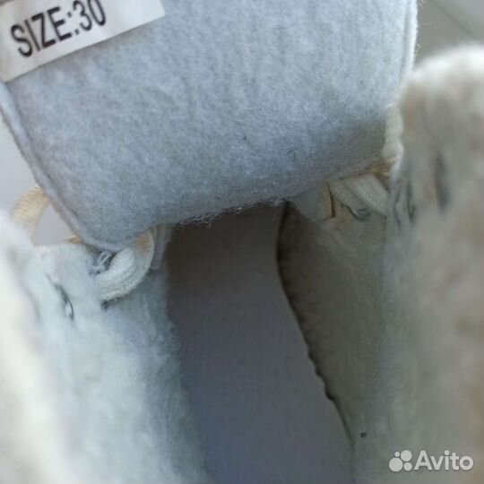 Коньки р.29-30