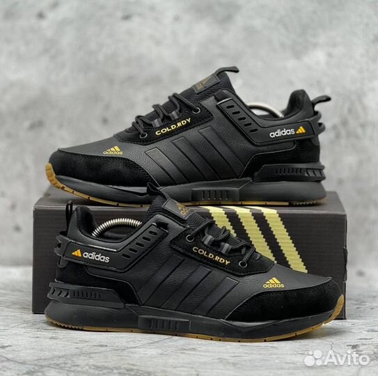 Кроссовки adidas goldboy