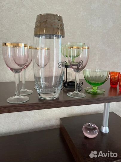 Цветное стекло СССР, графин, фужеры, креманки