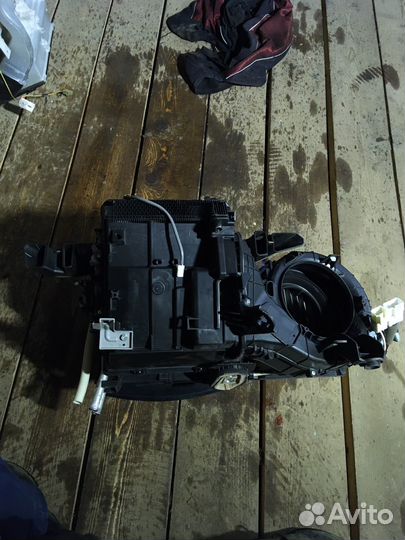 Toyota auris e150 Печка