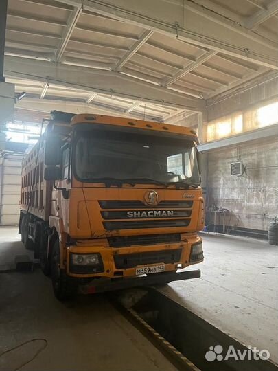 Shacman (Shaanxi) SX3318DT366, 2018