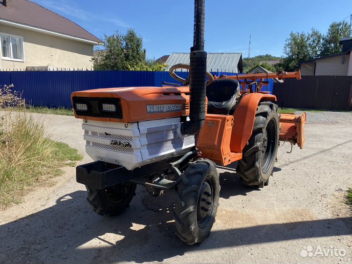 Мини-трактор Kubota B1-16, 2002