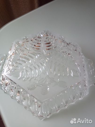Хрустальное блюдо