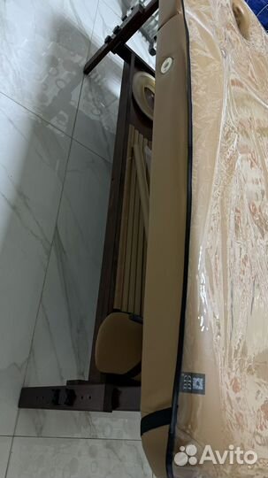 Массажная кушетка