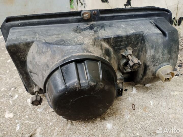 Правая фара ваз 2107