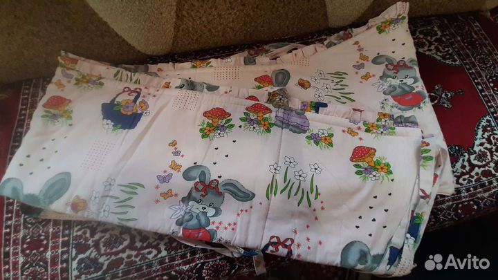 Бортики на кроватку