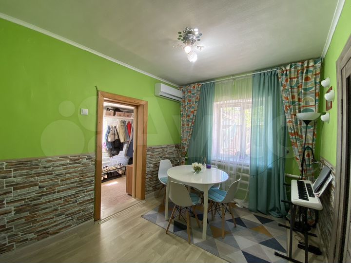 Дом 75 м² на участке 3,3 сот.