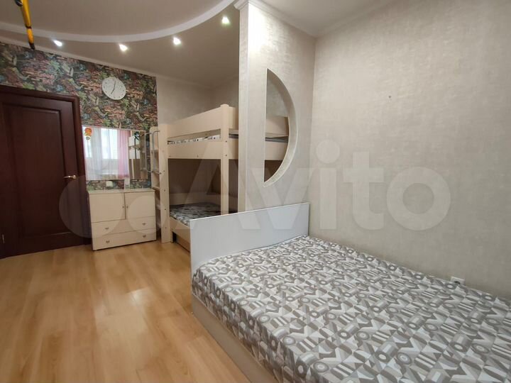 3-к. квартира, 90 м², 6/9 эт.