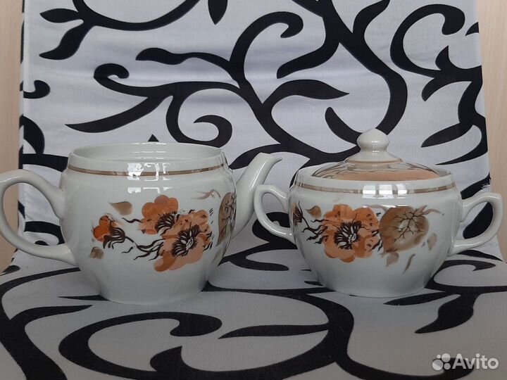 Сервиз чайный фарфор