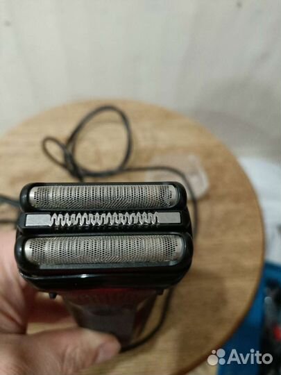 Машинка для стрижки волос наголо.braun.Рабочая