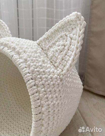 Домик - лежанка для кошки или мини собаки