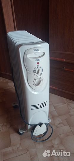 Обогреватель масляный Vitek VT-1708 W (ро)