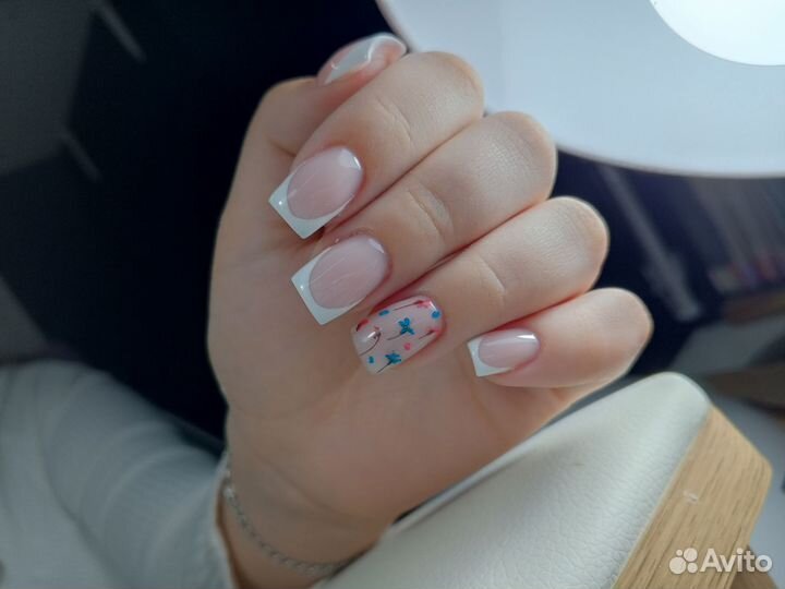 Маникюр, педикюр