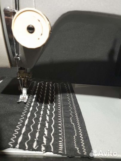 Швейная машинка Veritas