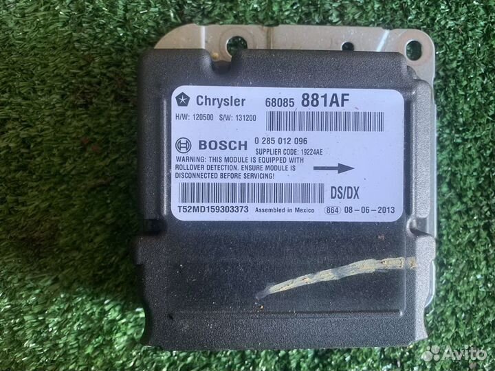 Dodge RAM блок подушек безопасности 68085881AF